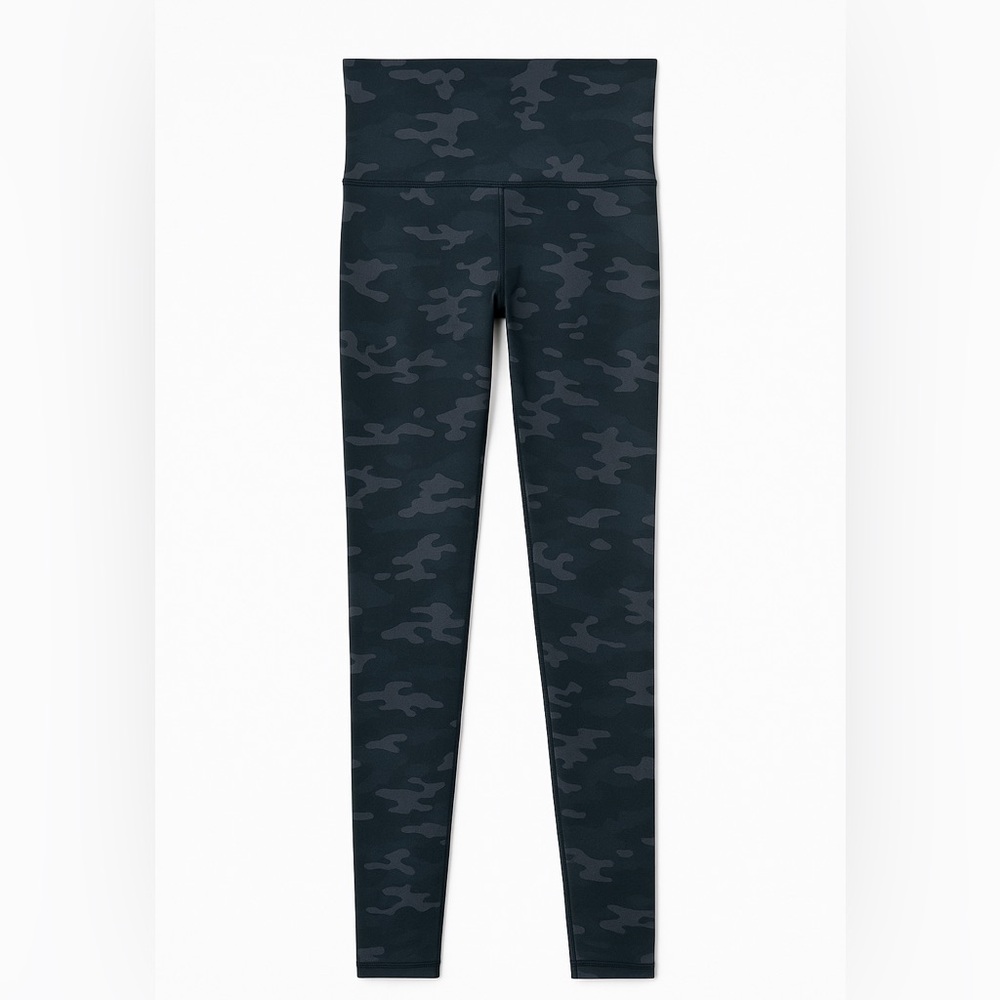 SPANX Camo Leggings - Black and Gray